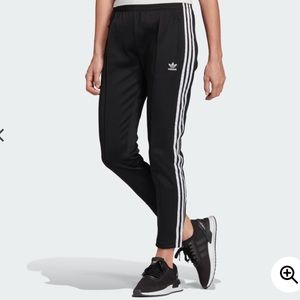 Adidas superstar women’s track pants